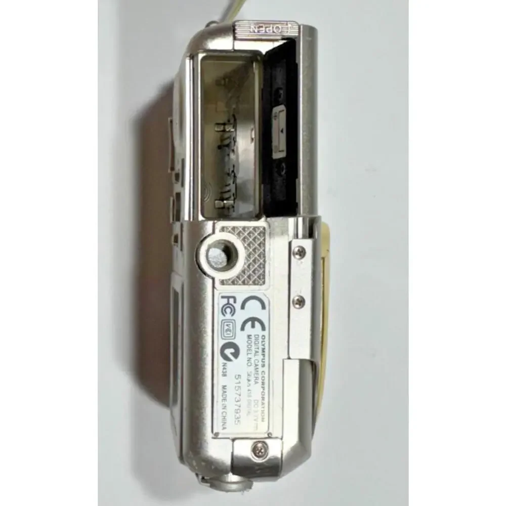 Olympus Stylus 410 Digital Camera 4MP 3× Optical — Tested & Working